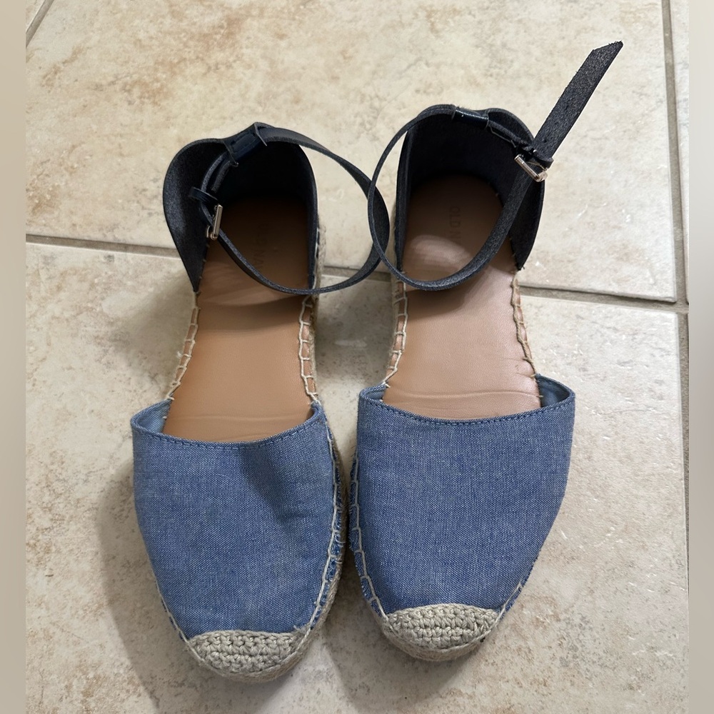 Stylish Blue Espadrille Sandals